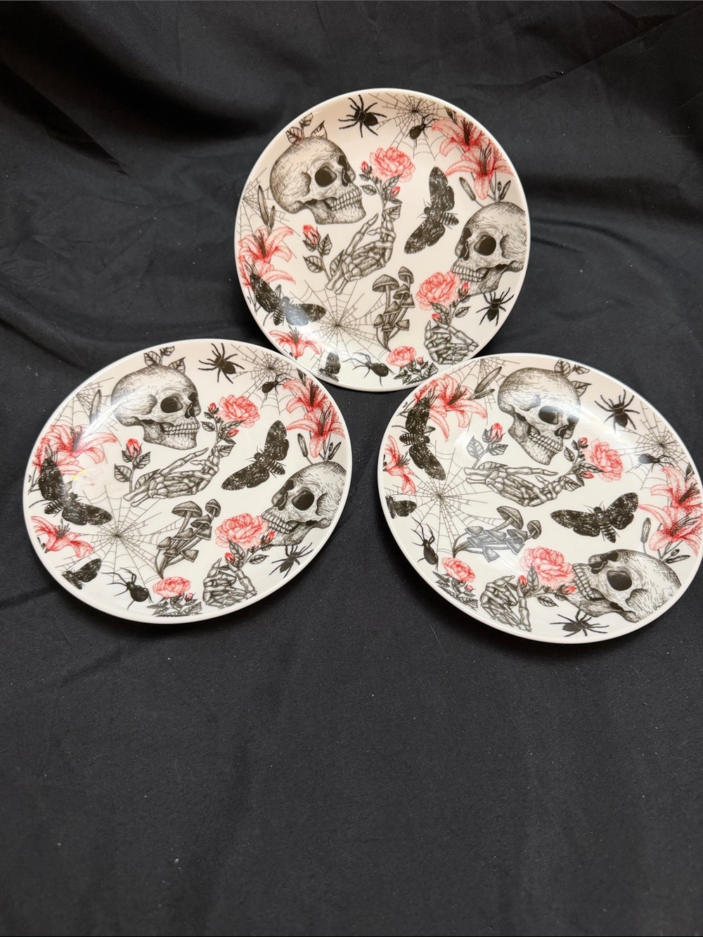 Set of 3 Park Chateau 6” Skull/Mushroom Dessert Plates